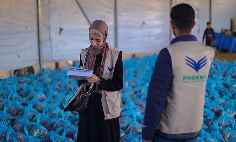 خدمات تأمين وتوزيع المساعدات